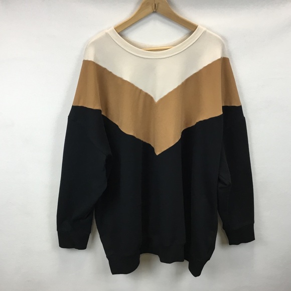 Torrid Super Soft Fleece Chevron Colorblock Sweatshirt Relaxed Fit Size 4X - Picture 2 of 10